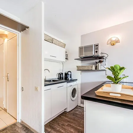 公寓 Les Marines-10 By Interhome