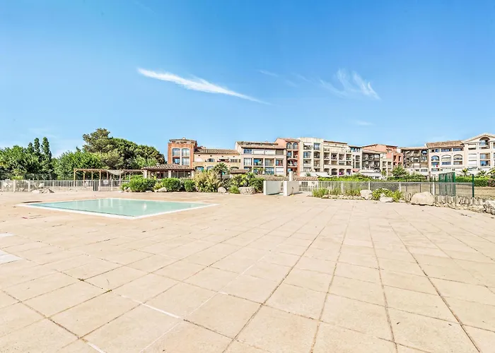 Apartman Les Marines-10 By Interhome
