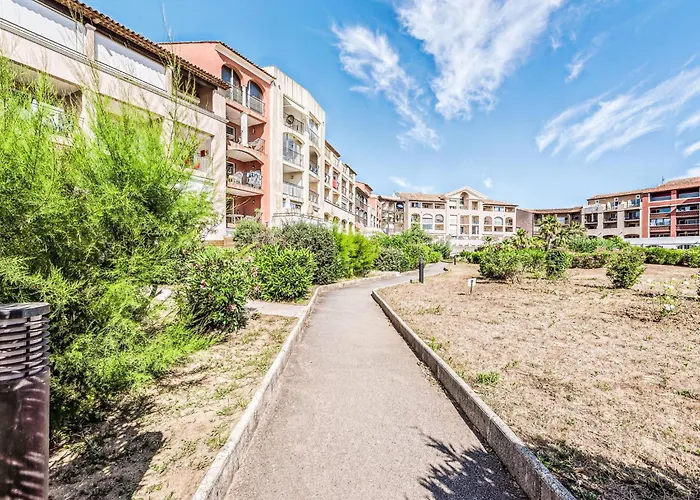 Les Marines-10 By Interhome Apartman